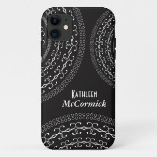 Decoratieve Witte Cirkels over Uw Kleur met Naam iPhone 11 Hoesje