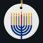 Décoration de vacances du menorah | de l'ornement<br><div class="desc">Ornement rond en céramique " de Hanoukka heureux" comportant un Menorah coloré.</div>
