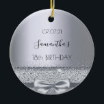 Décoration En Céramique 18th birthday decor silver sparkle bow metallic<br><div class="desc">Modern, stylish and glamorous for a girl's 18th birthday party. A faux silver metallic looking background with an elegant faux silver bow, ribbon and sparkle. The name is written with a modern black hand lettered style script. Template for a date (date of birth or the date of the party) and...</div>