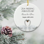 Décoration En Céramique 25e anniversaire mariage d'argent cygnes blancs am<br><div class="desc">Deux beaux cygnes amoureux se courbent la tête et forment un coeur. Arrière - plan blanc élégant, parfait pour un anniversaire mariage argent! Un couple de cygnes reste ensemble pour la vie, ils sont donc le symbole parfait de l'amour. Avec le texte : 25e anniversaire. Modèle pour deux noms, lettres...</div>
