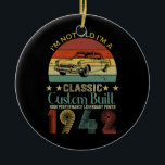 Décoration En Céramique 80e anniversaire Cadeaux pour hommes papa Retro Vi<br><div class="desc">80th Birthday Gifts for Men Dad Retro Vintage 1942 Birthday Gift. Un cadeau parfait pour votre père, maman, papa, hommes, femmes, amis et membres de la famille le jour de Thanksgiving, Noël, Fête des mères, Fête des pères, 4 juillet, 1776 Jour indépendant, Fête des anciens combattants, Fête de l'Halloween, Fête...</div>