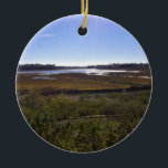 Décoration En Céramique Back Bay, Newport Beach, Californie<br><div class="desc">Visitez le sentier de Back Bay à Newport Beach, en Californie. Elle est connue à la "Back Bay" pour les locaux, mais est officiellement appelée la réserve naturelle et réserve écologique de la baie Upper Newport. Elle compte plus de 1 000 acres de terres humides et abrite plus de 200...</div>