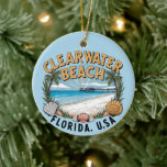 Décoration En Céramique Clearwater Beach Retro Vignette<br><div class="desc">Charmante décoration de vacances arrondie avec une vignette de style rétro du Clearwater Beach,  FL waterfront. Ajoutez un message spécial de votre propre côté sur le dos. Disponible sur une variété de vêtements et d'accessoires.</div>