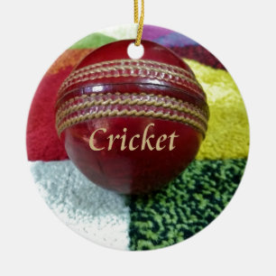 Décoration En Céramique Cricket : Red Hard Ball Art Print