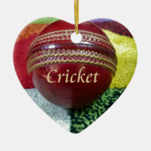 Décoration En Céramique Cricket : Red Hard Ball Art Print