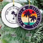 Décoration En Céramique Daytona Beach Florida Retro Palm Tree Souvenir 60s<br><div class="desc">Daytona Beach Florida Vintage 60s Souvenirs. Daytona Beach Florida - Retro Tropical Palm Tree 60s Souvenirs design Vintage fait un grand cadeau de Noël ou d'anniversaire pour les fans de Daytona Beach plage. Le design rétro de l'ambiance estivale est un cadeau parfait pour les amateurs de voyage et de destination...</div>