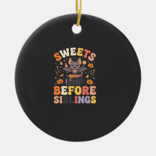 Décoration En Céramique Échange de bonbons d'Halloween entre frères et sœu