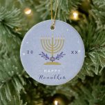 Décoration En Céramique Élégante Menorah Bonne année Hanoukka Chrismukkah<br><div class="desc">Décorez votre arbre de Noël avec cet ornement à thème cool,  Hanoukka ! Modifiez facilement le texte en cliquant sur l'option "personnaliser ce modèle".</div>