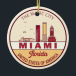 Décoration En Céramique Emblème de Miami Florida City Skyline<br><div class="desc">Design d'art minimaliste et coloré de Miami avec des monuments et des points de repère de la ville en Floride.</div>