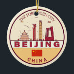 Décoration En Céramique Emblème Skyline de Pékin Chine<br><div class="desc">Design d'art minimaliste et coloré de Pékin avec monuments et monuments de la ville en Chine.</div>