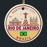 Décoration En Céramique Emblème Skyline de Rio de Janeiro<br><div class="desc">Design minimaliste et coloré de Rio de Janeiro avec monuments et monuments de la ville au Brésil.</div>