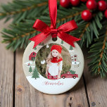 Décoration En Céramique Festif Vintage Christmas Tree Farm Photo<br><div class="desc">Célébrez la saison des fêtes magiques et festives avec notre ornement photo de vacances personnalisé. Notre design vintage de vacances comprend un paysage de ferme de sapins de Noël, ce motif de Noël comprend une scène de Noël de ferme avec une ferme, une grange rouge, des enfants jouant et jetant...</div>