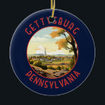 Décoration En Céramique Gettysburg Pennsylvanie Retro Cercle en détresse<br><div class="desc">Gettysburg design de voyage vectoriel rétro dans un style emblème. Il est connu pour le champ de bataille national de Gettysburg,  site d’un tournant dans la guerre civile,  qui fait maintenant partie du parc militaire national de Gettysburg.</div>
