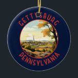 Décoration En Céramique Gettysburg Pennsylvanie Retro Cercle en détresse<br><div class="desc">Gettysburg design de voyage vectoriel rétro dans un style emblème. Il est connu pour le champ de bataille national de Gettysburg,  site d’un tournant dans la guerre civile,  qui fait maintenant partie du parc militaire national de Gettysburg.</div>