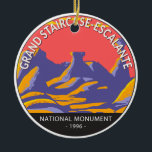 Décoration En Céramique Grand Escalier Escalante Monument National Utah<br><div class="desc">Grand Staircase Escalante design vectoriel. Il y a trois régions principales du monument : le Grand Escalier,  le Plateau Kaiparowits et les Canyons de l'Escalante.</div>