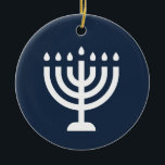 Décoration En Céramique Hanoukka festival menorah lumières bleu moderne<br><div class="desc">Ornement rond "Happy Hanoukka" en céramique avec Menorah.</div>