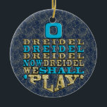 Décoration En Céramique Hanoukka "O Dreidel Dreidel..."/Ornement du cercle<br><div class="desc">Hanoukka "O Dreidel Dreidel Dreidel Dreidel Now Dreidel Nous Jouerons/Or, Bleu"/Cercle Ornament. (2 côtés) Merci de vous être arrêté et de faire du shopping. Très apprécié ! Joyeux Chanoukah/Hanoukka ! Ajoutez une touche personnelle à votre sapin avec un ornement en céramique. Ajoutez des photos de famille, des images et un...</div>