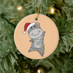 Décoration En Céramique Hippo Merry Christmas Winter Animals Hippos Adult<br><div class="desc">L'hippo à la douceur avec des lumières claires. Animaux amusants avec des cadeaux et de la neige aux vacances. Aussi drôle pour Noël en juillet. Les hippopotames sont des animaux sucrés,  parfaits pour Noël.</div>