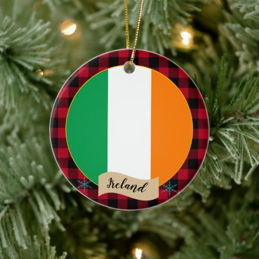Décoration En Céramique Ireland, Red buffalo plaid & Irish Flag (Arbre)