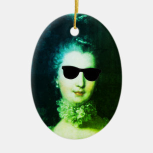 Décoration En Céramique 'Madame de Pompadour with sunglass crazy