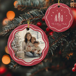 Décoration En Céramique Modern Wavy Frame Family Photo Muted Red<br><div class="desc">Add charm to your tree with our Modern Wavy Frame Family Photo ornament! Cute muted red Christmas tree design & custom text!</div>