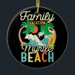 Décoration En Céramique Myrtle Beach Famille Vacation 2023 Correspondant R<br><div class="desc">Myrtle Beach Famille Vacation 2023 Correspondant Retro Cousin</div>