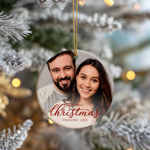 Décoration En Céramique Notre Premier Noël Fiancé Élégant Script Rouge