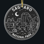 Décoration En Céramique Parc national du Saguaro Arizona Vintage Monoline<br><div class="desc">Conception d'oeuvres vectorielles Saguaro. Le parc porte le nom du grand cactus saguaro,  originaire de son environnement désertique.</div>