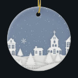 Décoration En Céramique Paysage de l'église de Noël<br><div class="desc">Design présente un paysage festif d'une ville enneigée avec des maisons et une église.</div>
