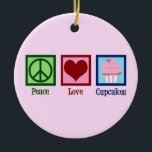 Décoration En Céramique Peace Love Cupcakes Cute Rose Cupcake Baker<br><div class="desc">Un joli cadeau amoureux de cupcake pour un boulanger qui aime faire des sucreries et des desserts dans une boulangerie. Un panneau de tranquillité,  un coeur et un joli cupcake rose.</div>