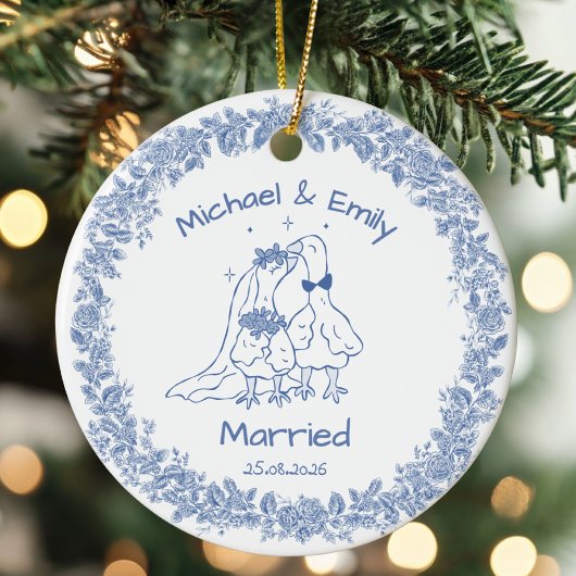 Décoration En Céramique Personalized Silly Goose Married Cute Blue Wedding