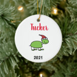 Décoration En Céramique personalized turtle pet christmas ceramic ornament<br><div class="desc">Don't forget your favorite turtle this christmas.  This turtle ornament can be personalized with a name and year.   These ornaments are available in variety of different pet options - create one for all the pets in your family.</div>