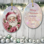 Décoration En Céramique Petite-fille Rose Noël Bouquet de rose Père Noël<br><div class="desc">Voici un joli ornement de Noël pour cette petite-fille, cette fille ou cette nièce ! Une image classique du Père Noël est habillée de rose, et regarde d'un bouquet de roses roses. L'image est placée sur un arrière - plan bokeh rose et lavande. Le dos de l'ornement a le même...</div>