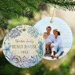 Décoration En Céramique Photo de Noël côtière de Beach House<br><div class="desc">Cet ornement de Noël côtier de Beach House a le nom de famille et l'année sur le devant, avec une photo de famille sur le dos. Le design côtier se compose d'une barrière de corail sous-marine, avec un mignon hippocampe, crabe, algues et corail, étoiles de mer et coquillages. Si vous...</div>