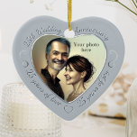 Décoration En Céramique Photo du 25e anniversaire du Mariage<br><div class="desc">Célébrez 25 ans de mariage avec un ornement photo personnalisé spécial dans un cadre en forme de coeur délicieux. Téléchargez simplement votre propre photo du couple marié et elle apparaîtra dans la découpe. L'entourage gris argenté présente une police de caractères et des décorations de script. (Veuillez noter qu'aucune encre métallique...</div>