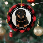 Décoration En Céramique Photo pour animaux de compagnie 'Mon premier Noël'<br><div class="desc">Célébrez vos animaux de compagnie le 1er Noël avec ce joli ornement photo chien/chat. Le design comprend un arrière - plan traditionnel en plaid de buffle rouge,  une photo de votre animal de compagnie et le texte "MON PREMIER NOËL",  leur nom et leur année.</div>