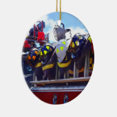 Décoration En Céramique Pompiers - Casque sur camion-pompier (Droite)