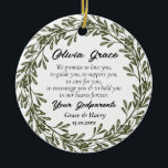 Décoration En Céramique Promesse des parents de la couronne verte à Godchi<br><div class="desc">Green Wreath Godparents Promesse à l'ornement en céramique Godchild. Éléments correspondants disponibles.</div>