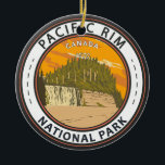 Décoration En Céramique Réserve de parc national Pacific Rim Badge du Cana<br><div class="desc">Design vectoriel du parc national Pacific Rim. Le parc est situé en Colombie-Britannique,  au Canada,  qui comprend trois régions distinctes : Long Beach,  les îles Broken Group et le sentier de la côte ouest.</div>