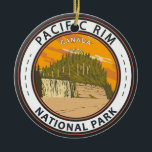 Décoration En Céramique Réserve de parc national Pacific Rim Badge du Cana<br><div class="desc">Design vectoriel du parc national Pacific Rim. Le parc est situé en Colombie-Britannique,  au Canada,  qui comprend trois régions distinctes : Long Beach,  les îles Broken Group et le sentier de la côte ouest.</div>