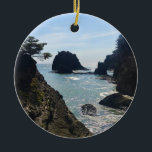 Décoration En Céramique Secret Beach, Samuel H. Boardman, Oregon<br><div class="desc">De belles vues vous attendent à Secret Beach dans le couloir Pittoresque Samuel H. Boardman, le long de la côte sud de l'Oregon. À Thunder Rock Cove, vous empruntez le sentier "Beach & Falls" qui traverse une crique et se termine à Secret Beach. Elle porte bien son nom car on...</div>