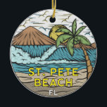 Décoration En Céramique St Pete Beach Florida Vintage<br><div class="desc">Illustration dessinée à la main de St Pete Beach avec des montagnes et des vagues de l'océan en arrière - plan. Parfait pour tous ceux qui aiment visiter St Pete Beach.</div>