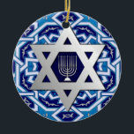 Décoration En Céramique Star of David et Menorah Hanoukka Don<br><div class="desc">Bonne Hanoukka | Joyeux Chanoukah. Silver Foil Star de David et Menorah Design Hanoukka Cadeaux ornementaux avec texte personnalisé et année. Cartes et cadeaux correspondants disponibles dans la catégorie Fêtes juives / Hanoukka de notre magasin.</div>