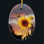 DÉCORATION EN CÉRAMIQUE TOURNESOL ET COUCHER DU SOLEIL ROSE D'ÉTÉ<br><div class="desc">Photo colorée, paysage d'été avec la photographie artistique pourpre rose magique de nuages et de tournesols et la conception graphique d'Alessandro Lumini (c). Vous pouvez customiser avec vos initiales et votre propre texte pour épouser le faire-part, économie-le-date, remerciez vous, les douches nuptiales, anniversaires, les parties de plage, douches de fiançailles...</div>