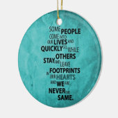 DÉCORATION EN CÉRAMIQUE TURQUOISE QUELQUES PERSONNES QUITTENT DES EMPREINT (Gauche)