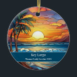 Décoration En Céramique Vacances Key Largo Beach<br><div class="desc">Belle scène de plage en faux vitrail,  personnalisable Key West Beach Trip souvenir. Idéal pour Noël et vacances en famille,  ou momento lune de miel. Personnalisation : Changez la légende et l'année pour la rendre unique.</div>