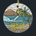 Décoration En Céramique Venice Beach Californie Vintage<br><div class="desc">Illustration dessinée à la main sur Venice Beach avec montagnes et vagues océaniques dans l'arrière - plan. Parfait pour tous ceux qui aiment visiter Venice Beach.</div>