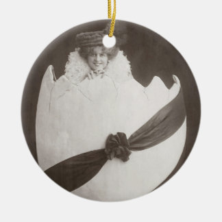 Décoration En Céramique Vintage Dame aux oeufs de Pâques