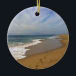 Décoration En Céramique Vue depuis le Wedge, Newport Beach, Californie<br><div class="desc">Un matin d'hiver calme au Wedge en direction du nord vers Balboa Beach,  Newport Beach,  Californie. Au loin,  on aperçoit la jetée du Balboa. Photo prise en février 2016.</div>