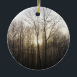 Décoration En Céramique Winter Fog Sunrise Nature Photographie<br><div class="desc">Le lever du soleil dans le Maryland était particulièrement intéressant un matin froid quand la forêt était entourée de brouillard. Il y a un jaune pâle qui apparaît dans le ciel. Découvrez notre magasin pour plus de belles photos de paysages au lever du soleil et au coucher du soleil. Cette...</div>